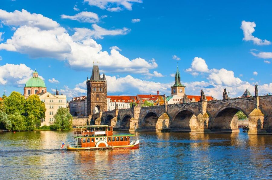Prague Old Town Family Tour, Attractions, Royal Castle - Old Town Square and the clock’s moving figures