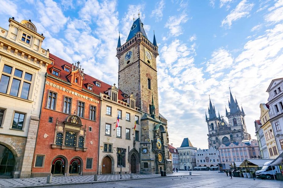 Prague: Old Town Guided Walking Tour and City Boat Ride - The Jewish Quarter and Prague’s changing city center
