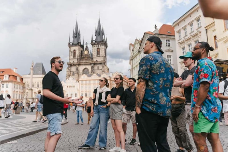Prague: Old Town, Prague Castle & River Cruise Day Tour - A smart way to see Prague in one day