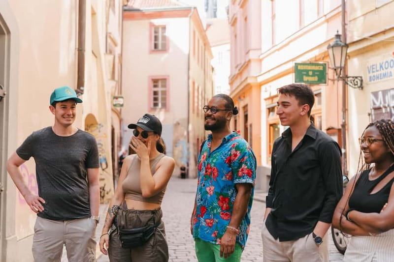 Prague: Old Town, Prague Castle & River Cruise Day Tour - Old Town, Josefov, and the Astronomical Clock