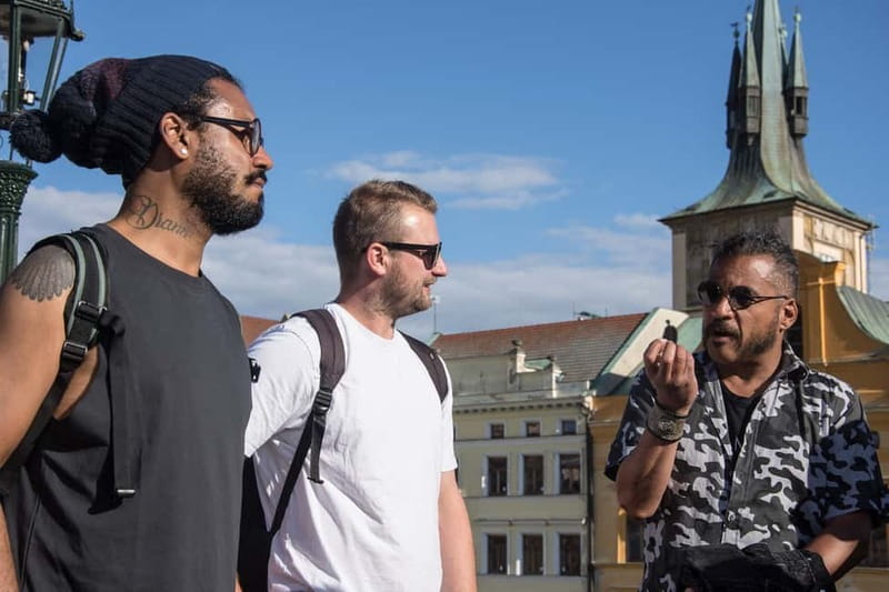 Prague: Old Town, Prague Castle & River Cruise Day Tour - What makes the castle portion worth your time