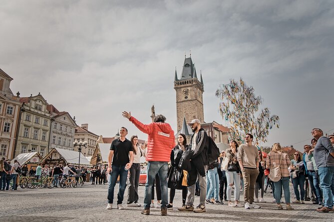 Prague Old Town, River Cruise and Prague Castle Sightseeing Tour Including Lunch - Josefov offers a serious lesson in Jewish Prague