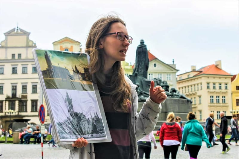 Prague: Oldtown, Medieval Underground & Dungeon History Tour - Timing, weather, and practical comfort