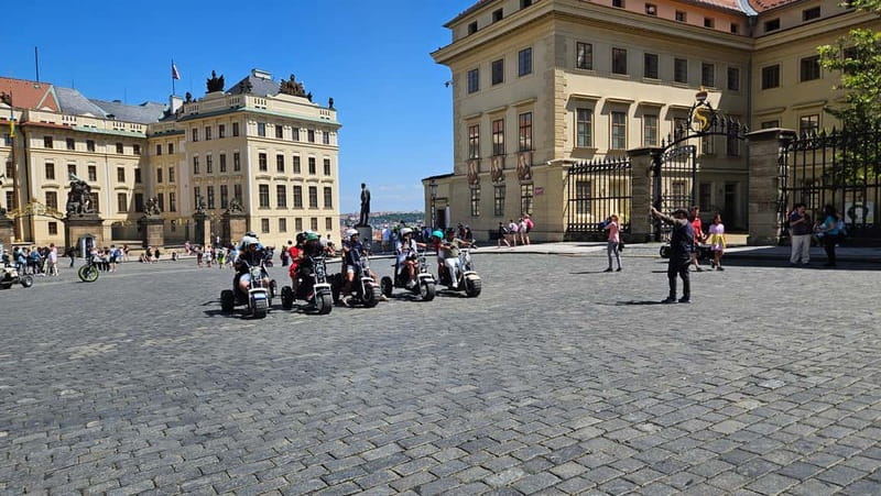 Prague: Panoramic Viewpoints Guided Electric Tricycle Tour - Who should book this Prague viewpoint tour?