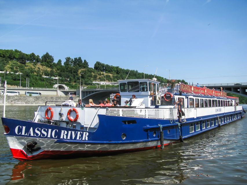 Prague: Panoramic Vltava River Cruise - Key points to know before boarding