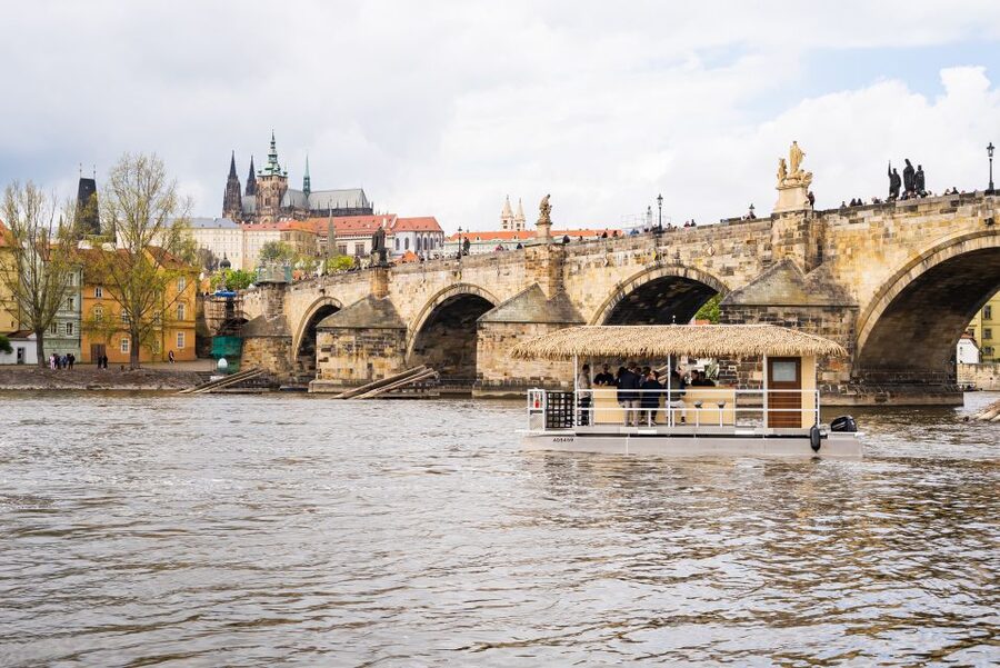 Prague: Party Tiki Boat Sightseeing Cruise with Drinks - A floating party beside Prague’s historic center