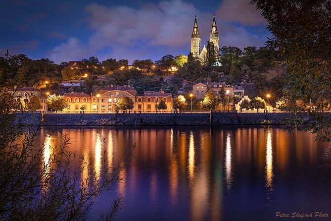 Prague Photoshoot for Couples, Betrothed, Family & Friends - Who will get the most from this experience?