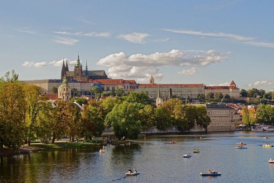 Prague: Prague Castle and Lobkowicz Palace Entry Tickets - Why Lobkowicz Palace Changes the Castle Visit