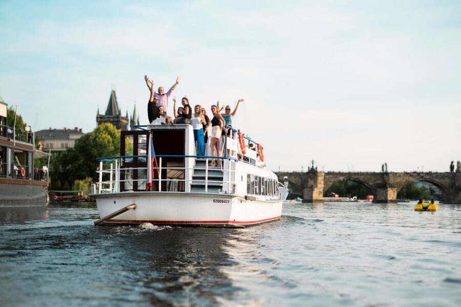 Prague: Private Beer Boat Cruise with Unlimited Beer - Add-ons and the party angle