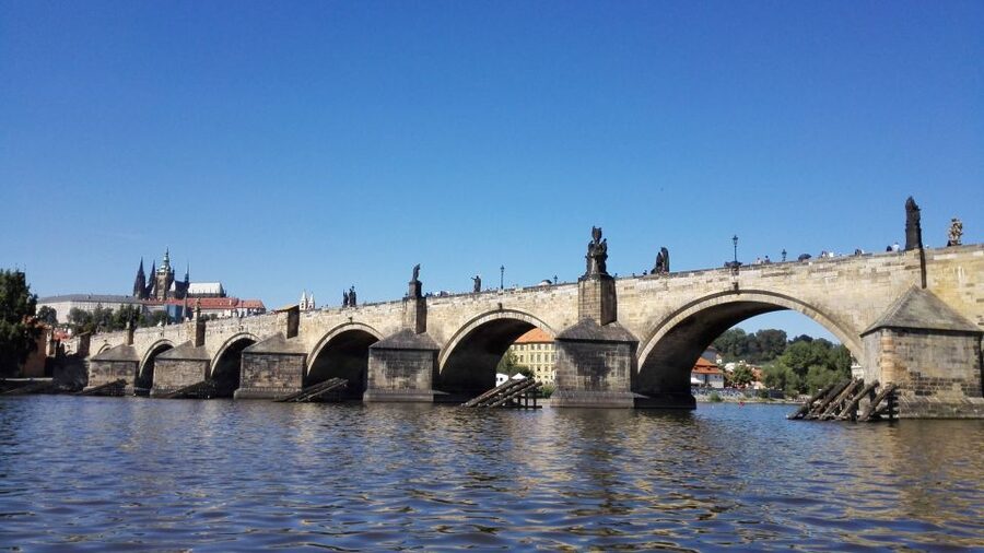 Prague: Private City Tour by Minivan - Key points to know before booking