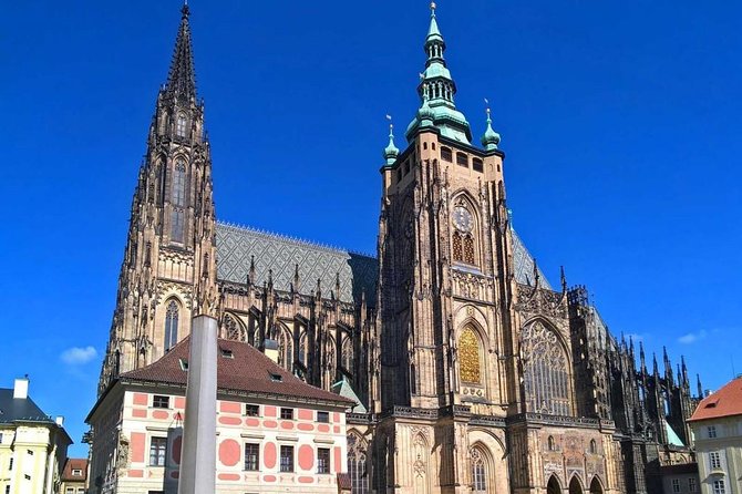 Prague Private Custom Full-Day Tour: Prague Castle and Old Town - Lesser Town and the route to Charles Bridge
