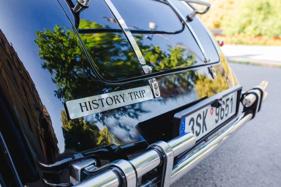 Prague: Private Tour by Vintage Car - The Old Town route, from Mozart to the Astronomical Clock