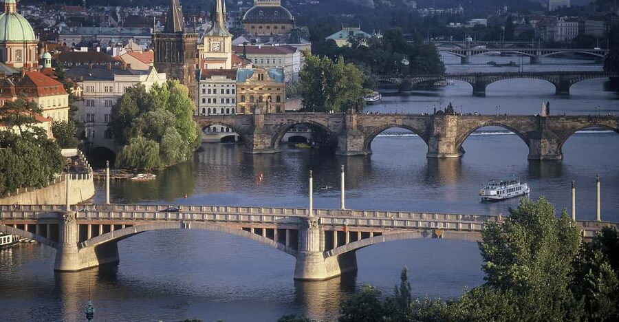 Prague: River Cruise with Transfer to Pier - Starting at Republic Square