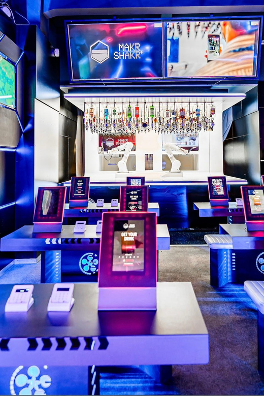 Prague: Robotic Bar Entry with a Drink Included - Key points to know before you go