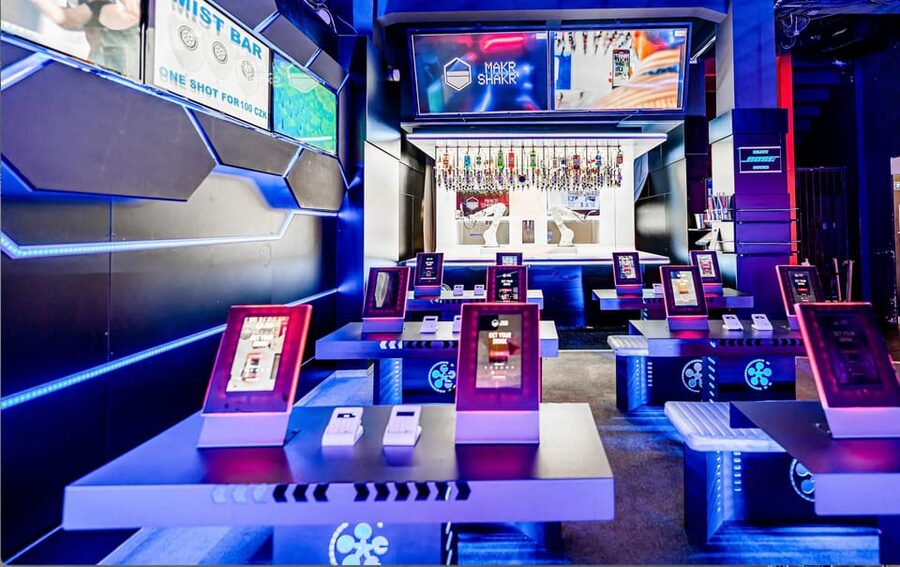 Prague: Robotic Bar Entry with a Drink Included - Is $11 good value?
