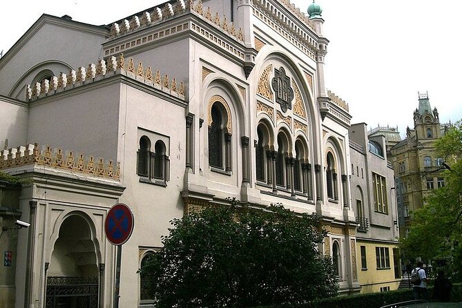 Prague's Jewish Quarter: A Self-Guided Audio Tour - Finishing outside Maisel Synagogue