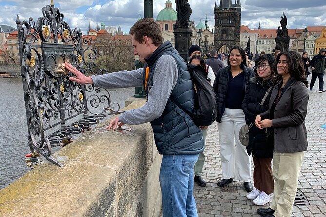 Prague’s TOP Sights - Old Town, Jewish Quarter, Charles Bridge (Tip-based tour) - The Jewish Quarter, with an important limit