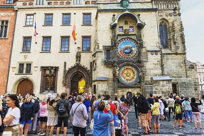 Prague’s TOP Sights - Old Town, Jewish Quarter, Charles Bridge (Tip-based tour) - Karolinum explains Prague’s student life