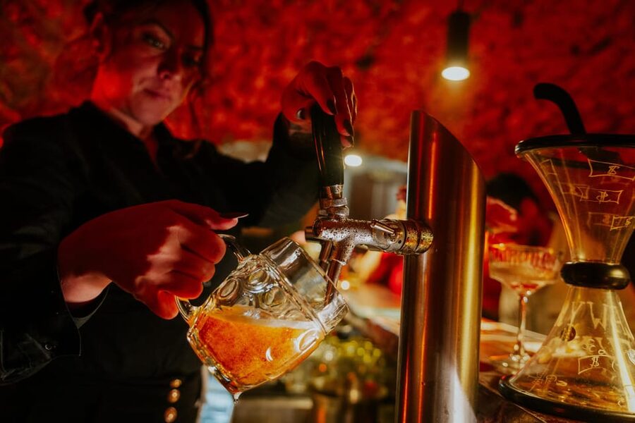 Prague: Saturday Stand-Up Comedy Night in English - Adult humor and the age question