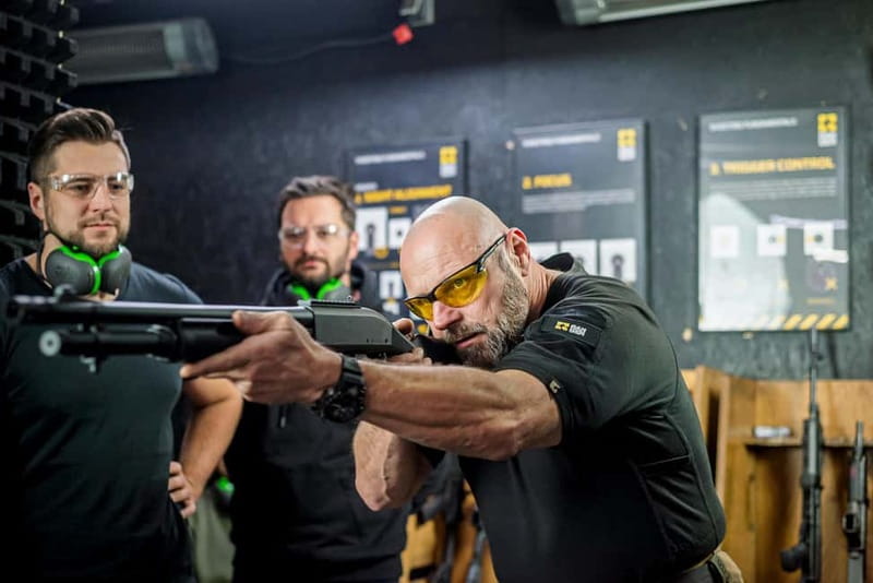 Prague: Shooting Range Experience with up to 10 Guns - Getting there and preparing for the session