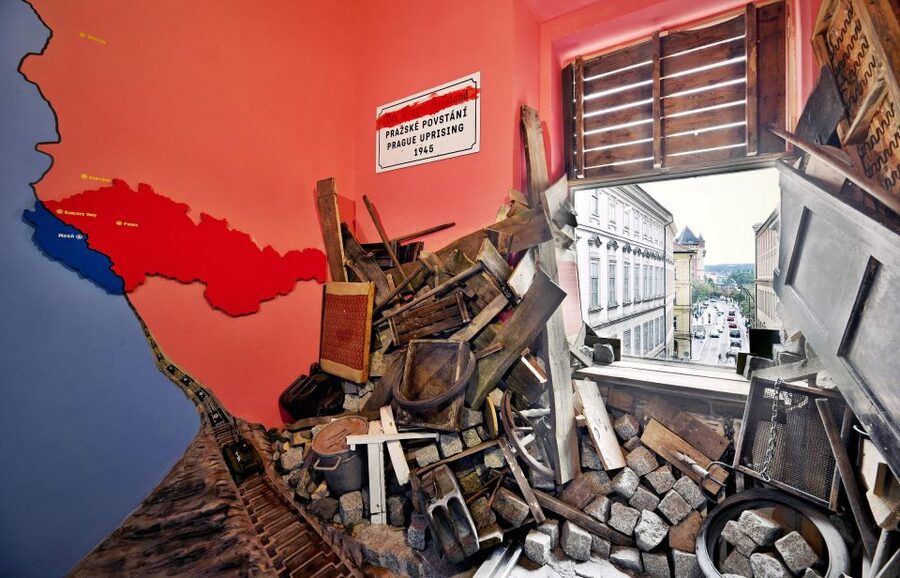 Prague: Story of Prague Immersive Museum Experience - The audio guide and mobile app
