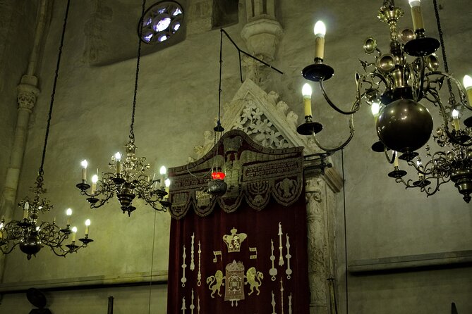 Prague Synagogues and Jewish Quarter Private Walking Tour - Maisel Synagogue and the legacy of Mordecai Maisel