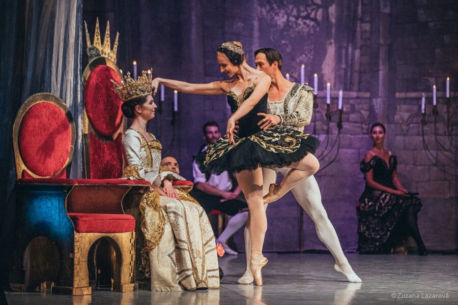 Prague: The Best of Swan Lake Ballet Tickets - Entering Divadlo Broadway in Prague’s Old Town