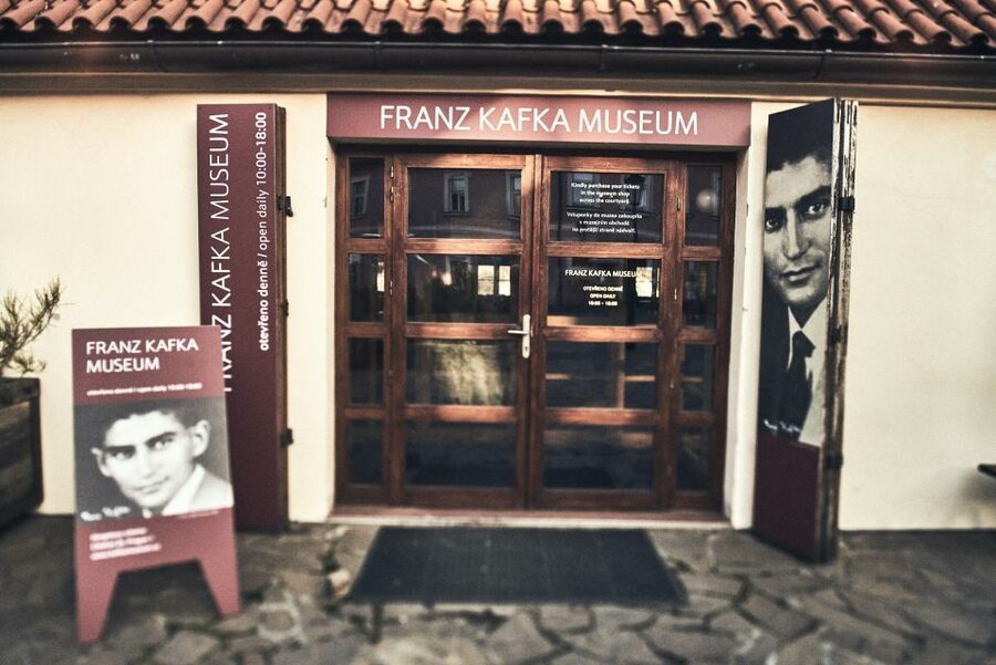 Prague: Tickets for the Franz Kafka Museum - Starting with Kafka in the city where he lived