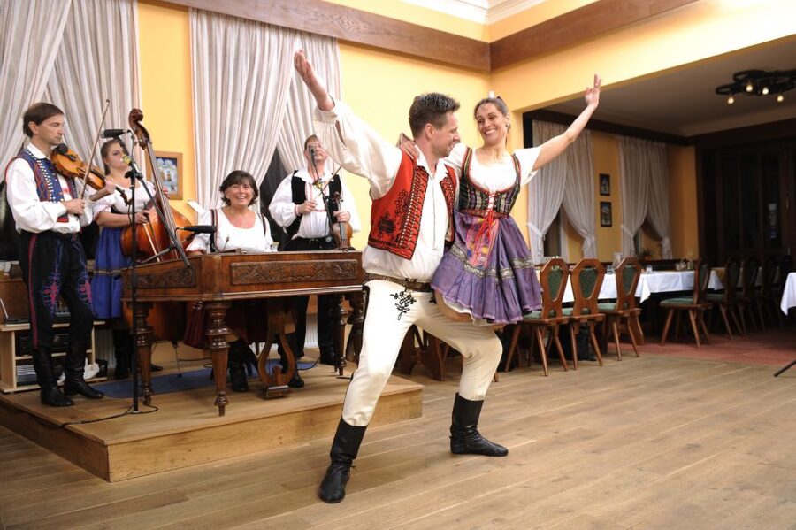 Prague: Traditional Folklore Evening with Dinner & Music - A Czech evening built around music, food, and wine