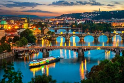Vltava River Night Cruise with Buffet