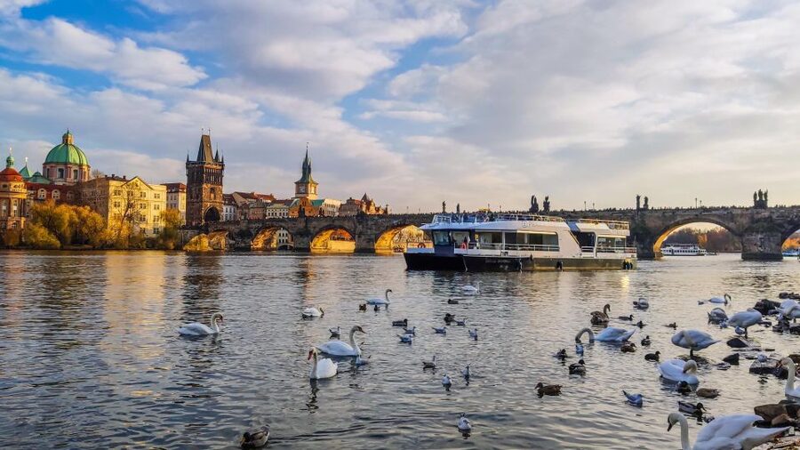 Prague: Vltava River Sightseeing Cruise - The first views from the Vltava