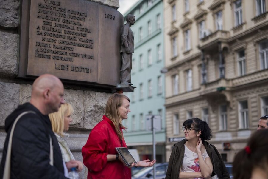 Prague: World War 2 and Operation Anthropoid Walking Tour - Is $32 good value for three hours?