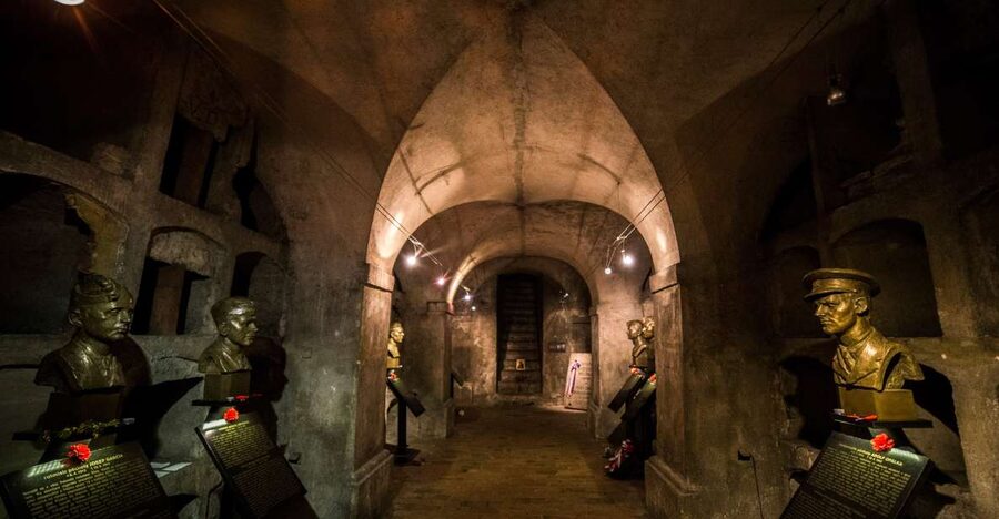 Prague: World War 2 and Operation Anthropoid Walking Tour - Celetná and the early story of occupation