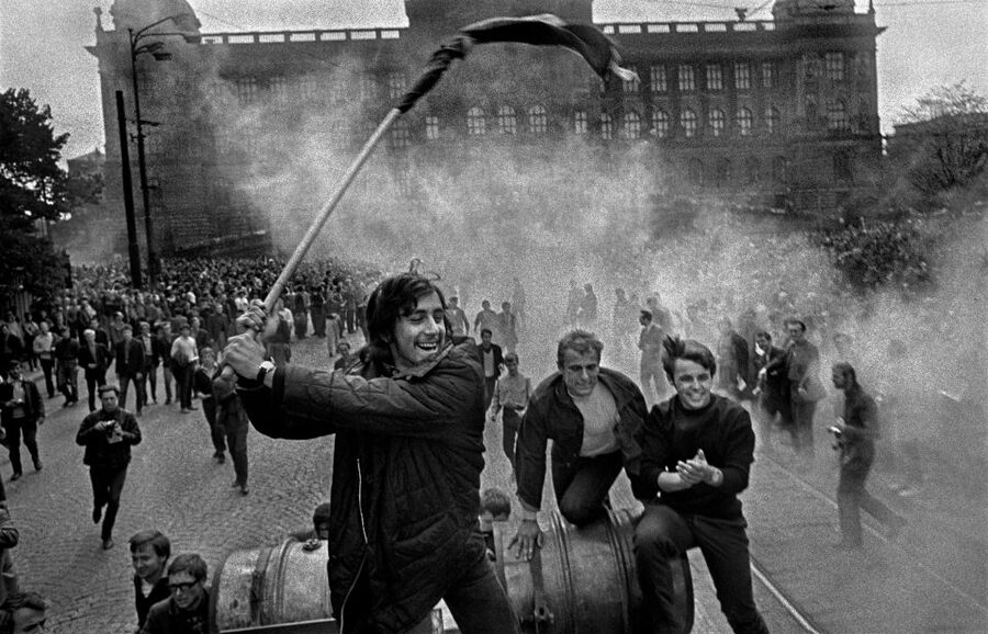 Prague: World War II and Communist History Tour - Why this recent history matters in Prague