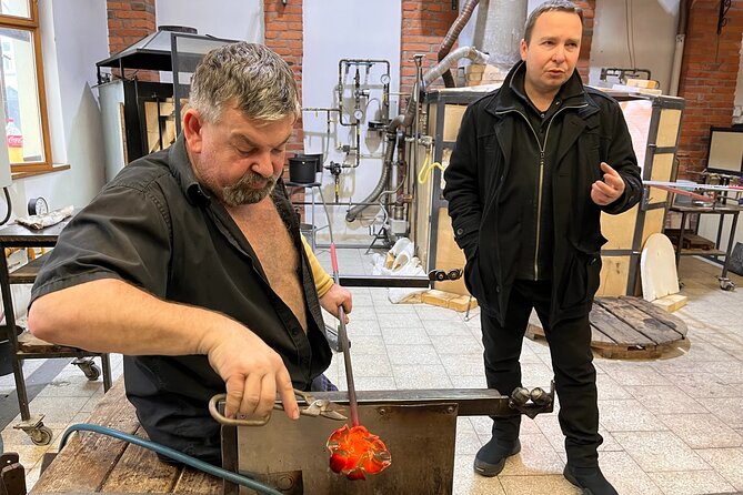Private Bohemian Glass and Czech Crystal Tour with lunch included - What the $396.90 price really covers