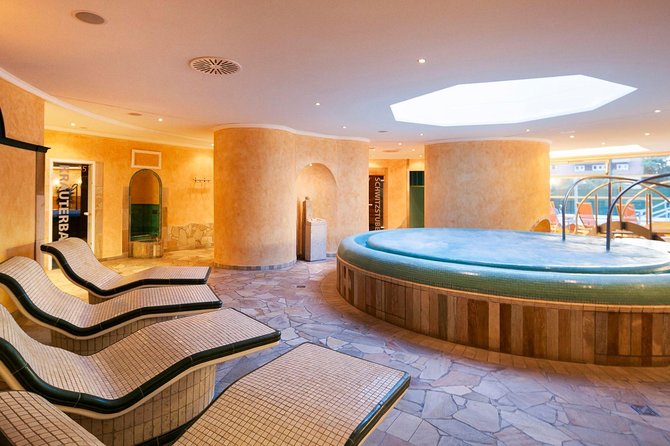 Private Custom Full day tour Saxon Switzerland Easy Tour&Unlimited Thermal Baths - A full day that changes gear twice