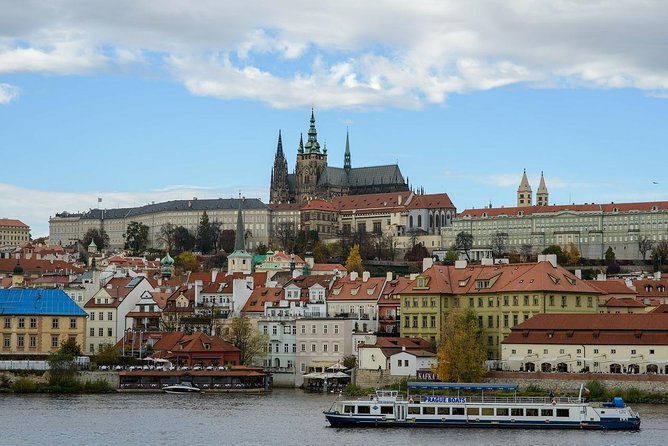Private Half-Day Sightseeing Tour in Prague - How much value do you get for $124.96?