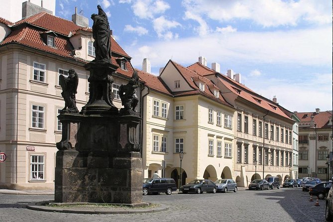 Private Lesser Town tour - Historical Treasure Hunt - Following the route through three Prague districts
