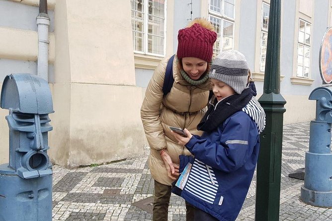 Private Lesser Town tour - Historical Treasure Hunt - The Lesser Town mood and quieter paths