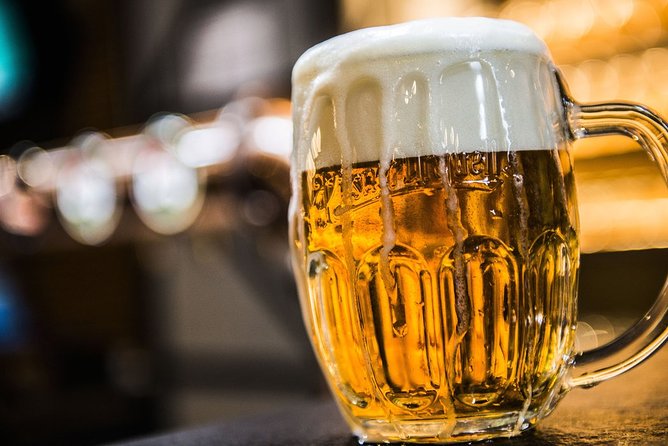 Private Pilsner brewery trip with Chateau and farm cheese tasting - What makes Pilsner Urquell worth the trip