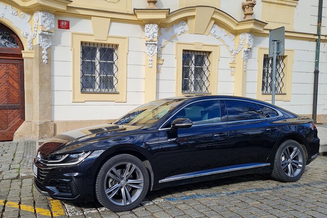 Private Prague Airport Departure Transfer - The driver and the quality of service