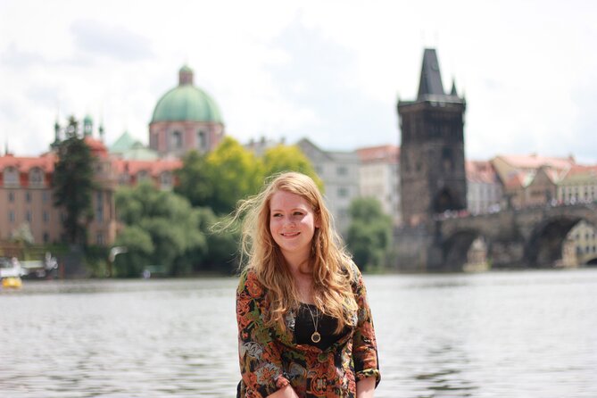 Private Prague Photoshoot for Individuals, Couples and Families - Prague Castle without paying for castle interiors
