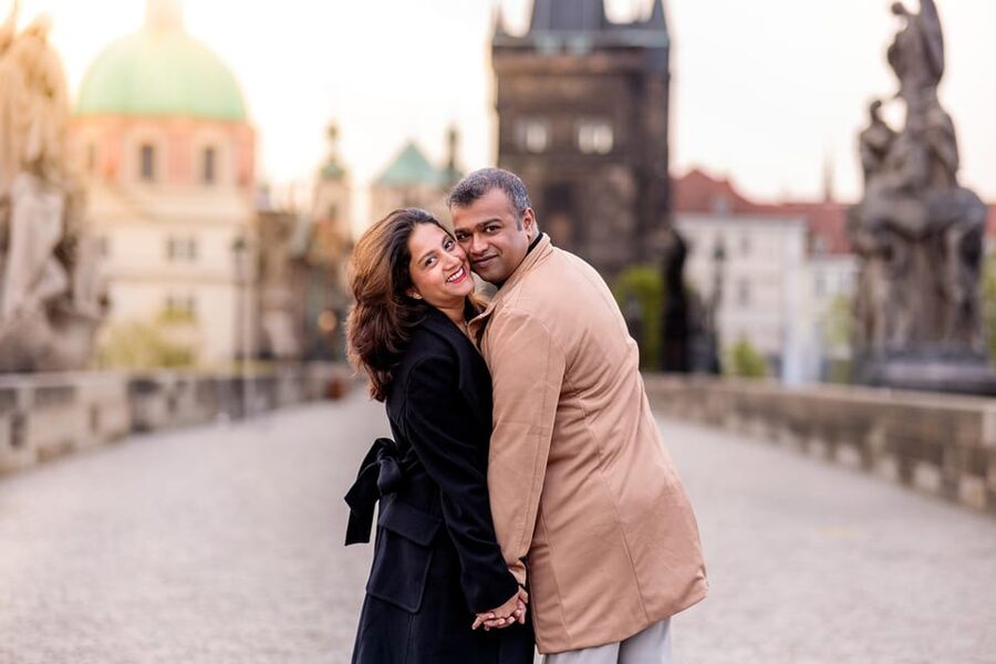 Private Prague Sunrise Photoshoot + Walking Tour - Old Town, Prague: history between photo stops