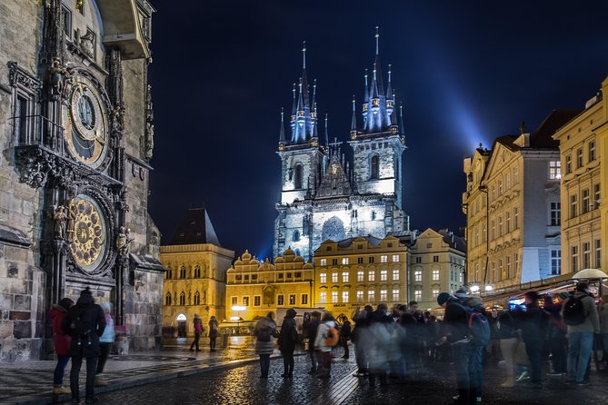 Private Sightseeing in Prague By Night - Vyšehrad: a quieter panorama