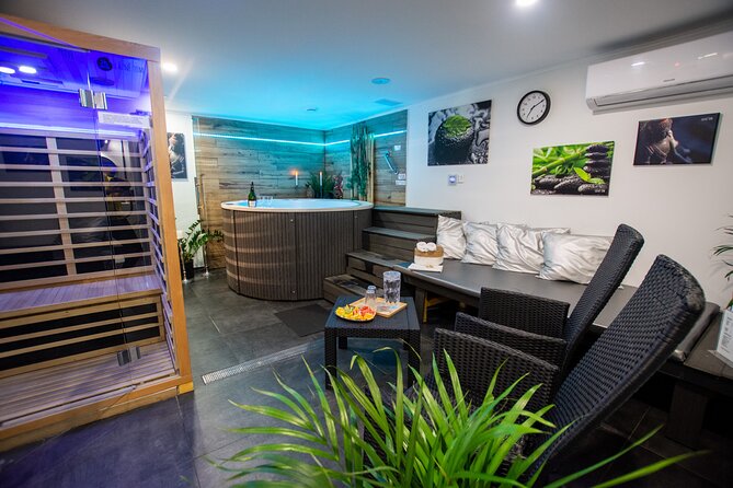 Private Spa with Jacuzzi and Sauna - BLACK ZONE - Two saunas and a private rhythm