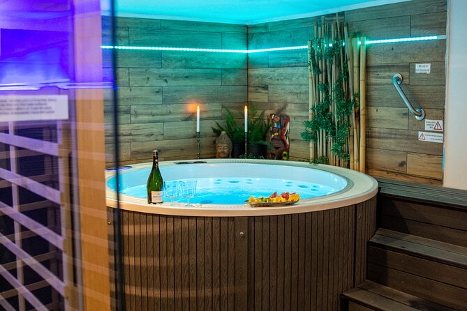 Private Spa with Jacuzzi and Sauna - BLACK ZONE - The minibar and the small extra cost