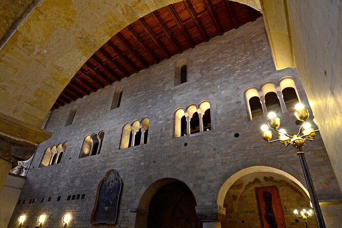 Private Tour of Prague Castle Interiors and Lunch included - What the private format changes