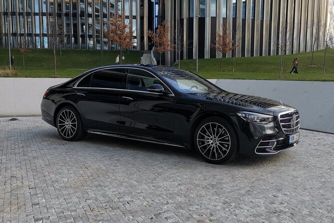 Private Transfer from Prague Airport to Prague City Hotels 1 - 3 pax - Booking, cancellation, and practical details