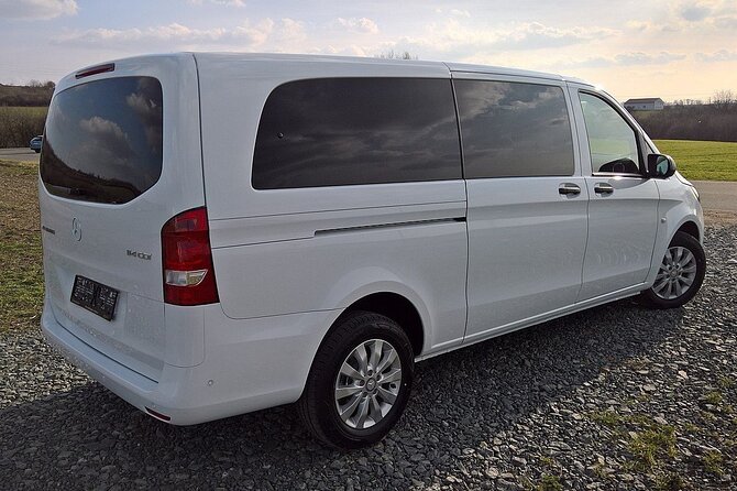 Private Transfer from Prague Airport to Prague City Hotels 1 - 7 pax - Driver service and communication