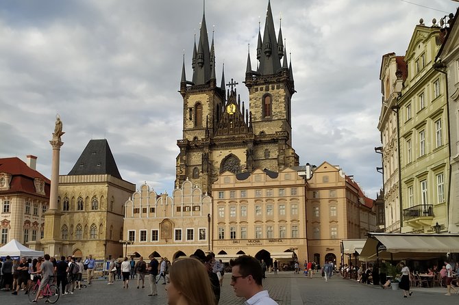 Religious Prague Walking Tour - Our Lady before Týn, a short stop with a huge visual impact